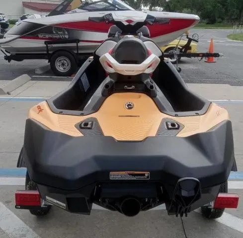 Slide: The Image of Sea-Doo Spark for 3 2025 - 13