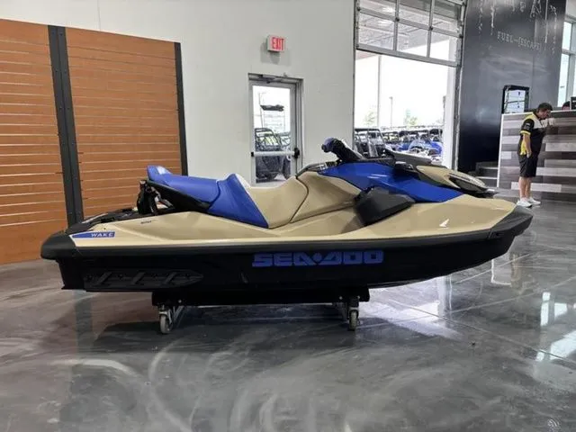 The Image of Sea-Doo Wake 170 2025 - 1