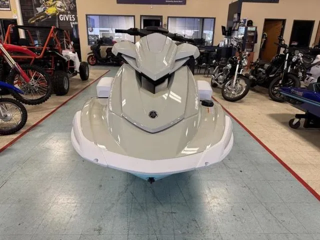 Slide: The Image of Yamaha VX Cruiser HO with Audio 2025 - 3