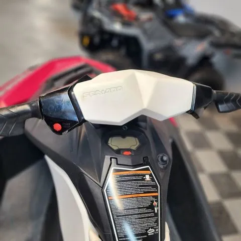 Slide: The Image of Sea-Doo Spark 3Up ROTAX® 900 HO ACE™ Convenience Packag 2015 - 10