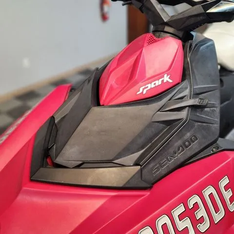 Slide: The Image of Sea-Doo Spark 3Up ROTAX® 900 HO ACE™ Convenience Packag 2015 - 11