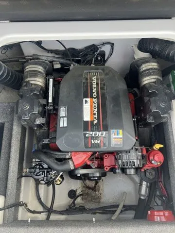 Slide: The Image of Glastron GT 205 2016 - 11