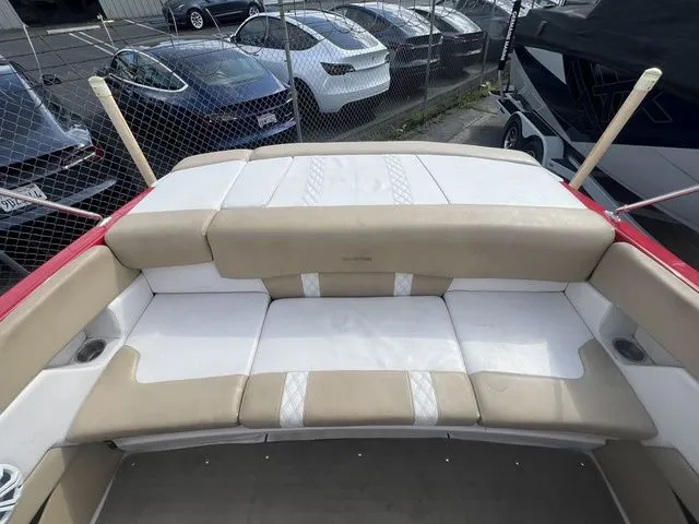 Slide: The Image of Glastron GT 205 2016 - 12