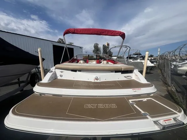 Slide: The Image of Glastron GT 205 2016 - 14