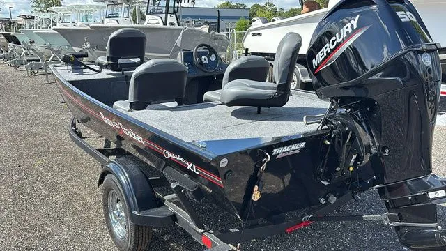 Slide: The Image of Tracker CLASSIC XL 2026 - 17