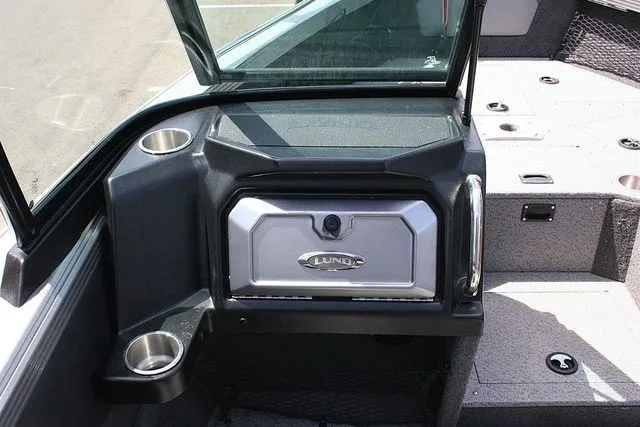 Slide: The Image of Lund 1975 Tyee 2021 - 9