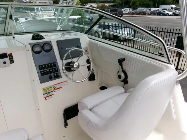 Slide: The Image of Seaswirl 2301 Striper 2008 - 7