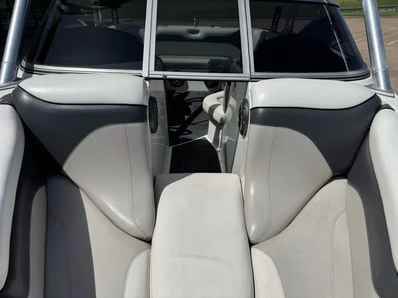 Slide: The Image of Tigé 22Ve 2008 - 15