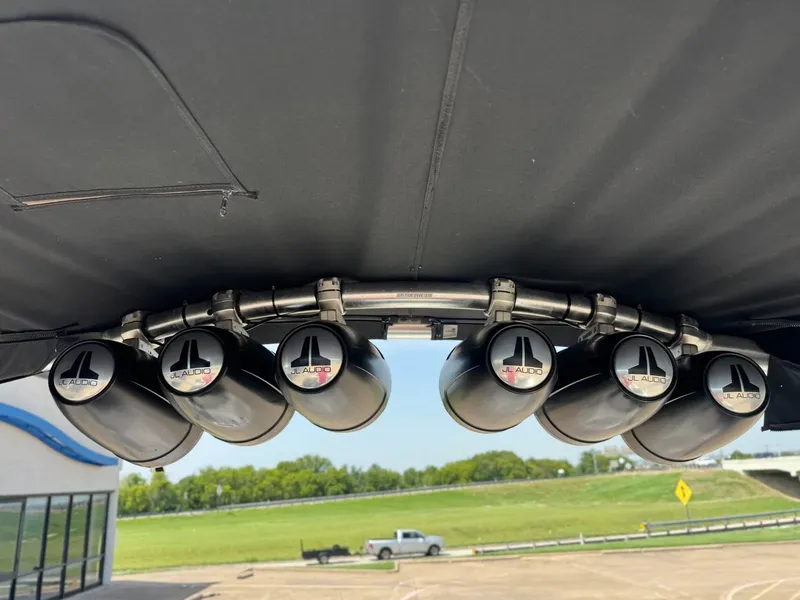 Slide: The Image of Tigé 22Ve 2008 - 19