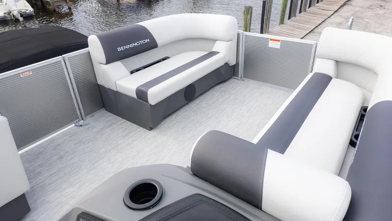 Slide: The Image of Bennington 20 S Cruise 2026 - 11