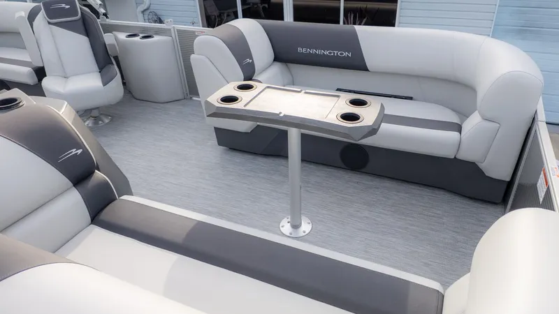 Slide: The Image of Bennington 20 S STERN RADIUS 2026 - 10