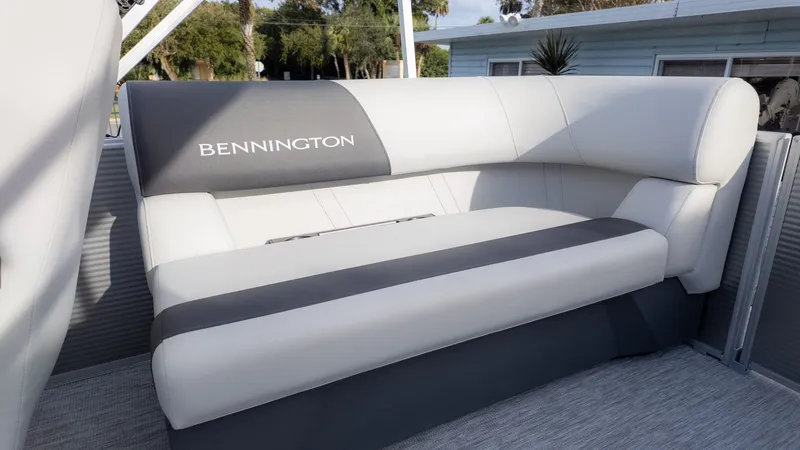 Slide: The Image of Bennington 20 S STERN RADIUS 2026 - 5