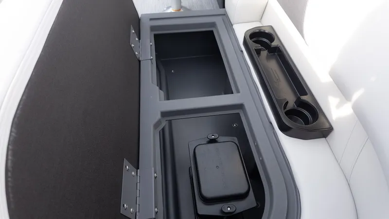 Slide: The Image of Bennington 20 S STERN RADIUS 2026 - 6