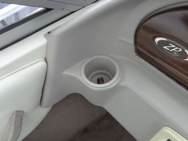 Slide: The Image of Stingray 180 RX 2005 - 14