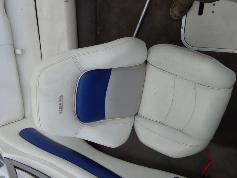 Slide: The Image of Stingray 180 RX 2005 - 16