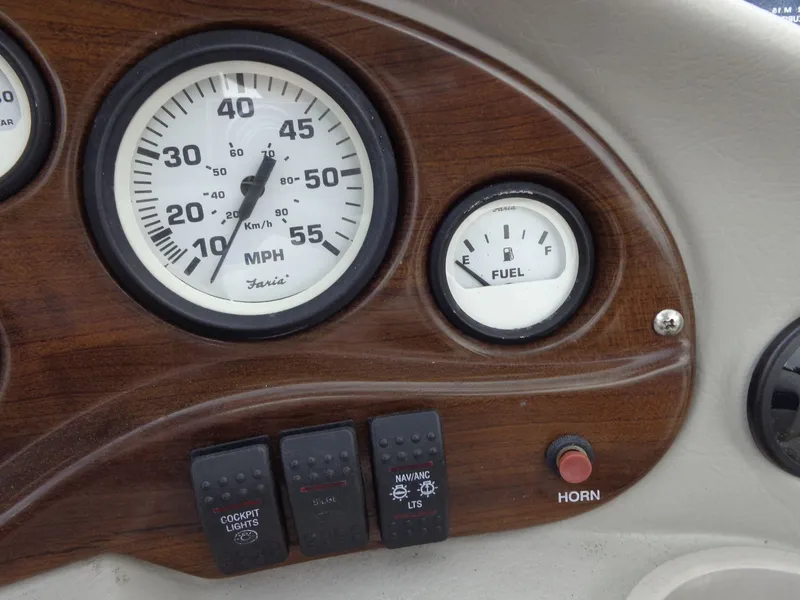 Slide: The Image of Stingray 180 RX 2005 - 20