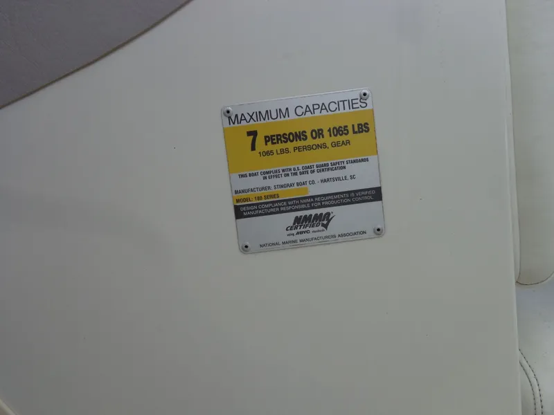 Slide: The Image of Stingray 180 RX 2005 - 23