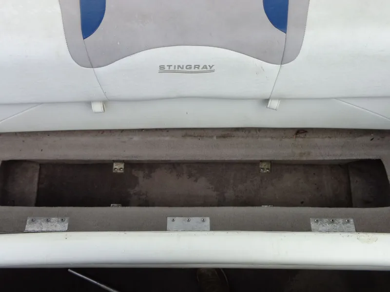 Slide: The Image of Stingray 180 RX 2005 - 29