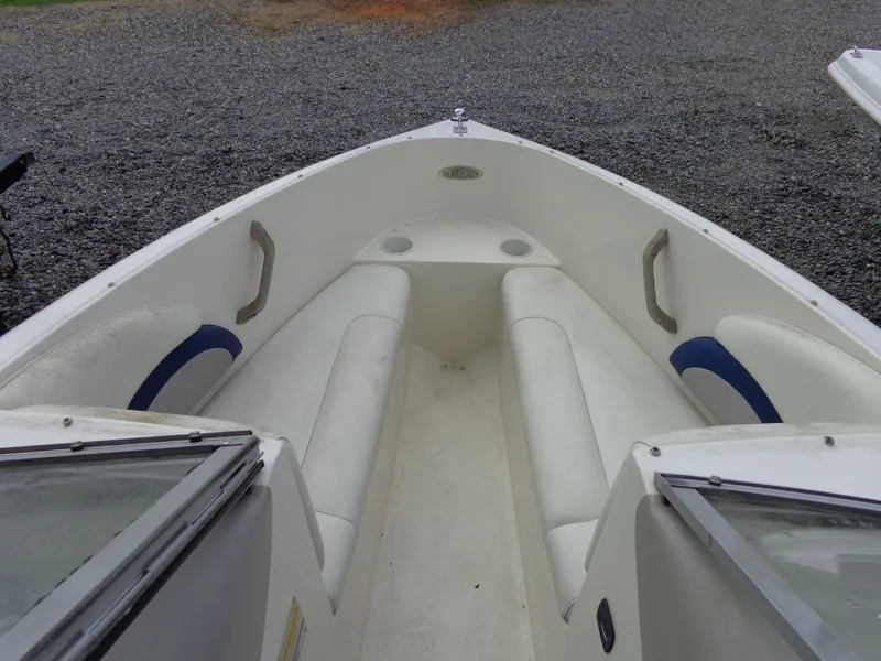 Slide: The Image of Stingray 180 RX 2005 - 32