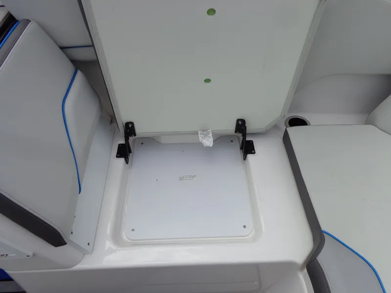 Slide: The Image of Yamaha 252XE 2021 - 34