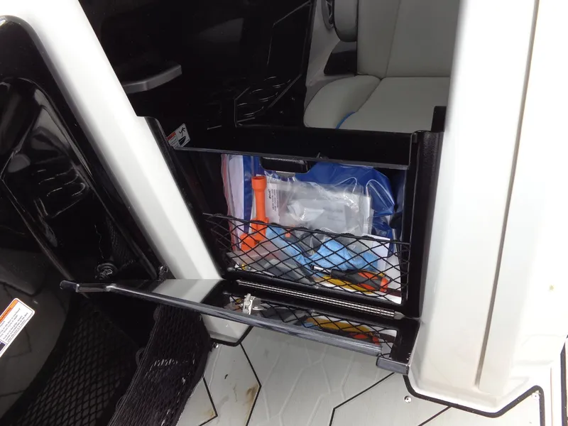 Slide: The Image of Yamaha 252XE 2021 - 42