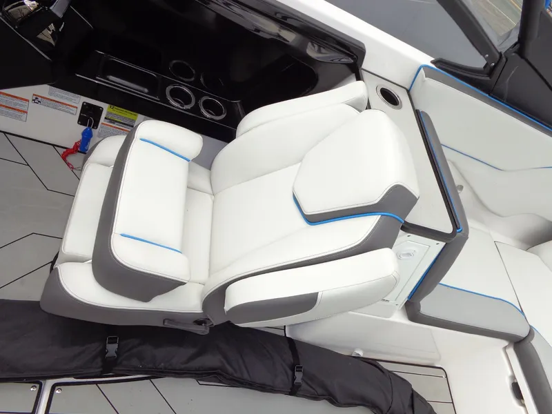 Slide: The Image of Yamaha 252XE 2021 - 45