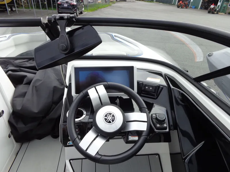 Slide: The Image of Yamaha 252XE 2021 - 47