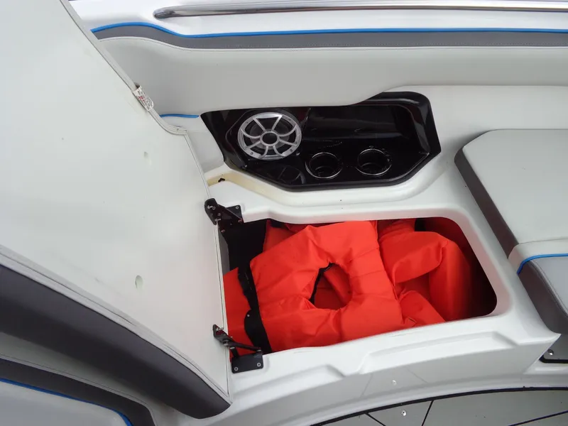 Slide: The Image of Yamaha 252XE 2021 - 59