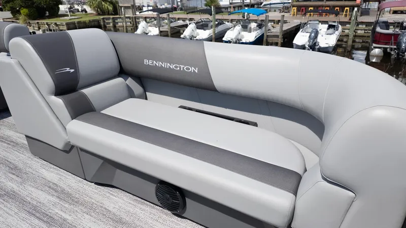 Slide: The Image of Bennington 22 S FISH AND CRUISE 2026 - 15
