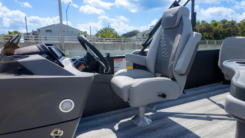 Slide: The Image of Bennington 22 S FISH AND CRUISE 2026 - 20