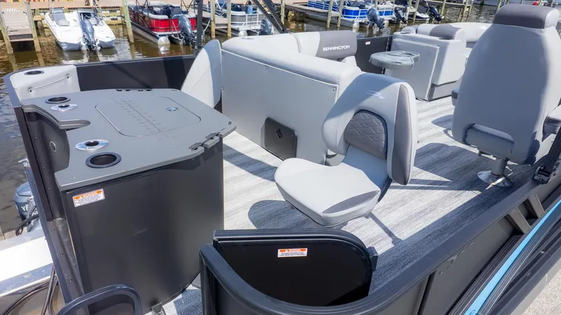 Slide: The Image of Bennington 22 S FISH AND CRUISE 2026 - 6