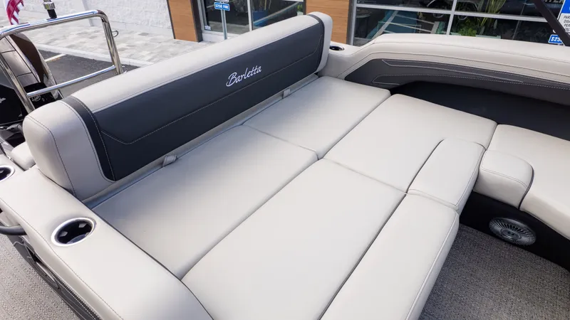 Slide: The Image of Barletta Cabrio C22U 2026 - 14