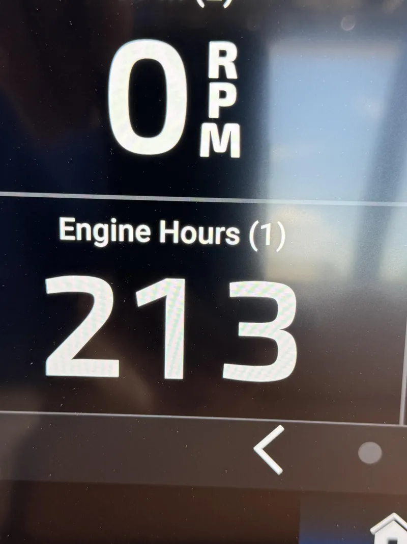 Slide: The Image of Nor-Tech 390 Sport 2024 - 11