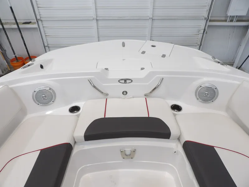 Slide: The Image of Tahoe TAH 1950 OB 2023 - 15