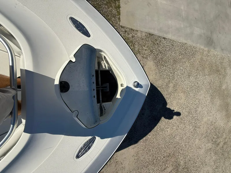 Slide: The Image of Top view of a 2001 Hydra-Sports 2390 CC Vector boat on gravel surface. - 17