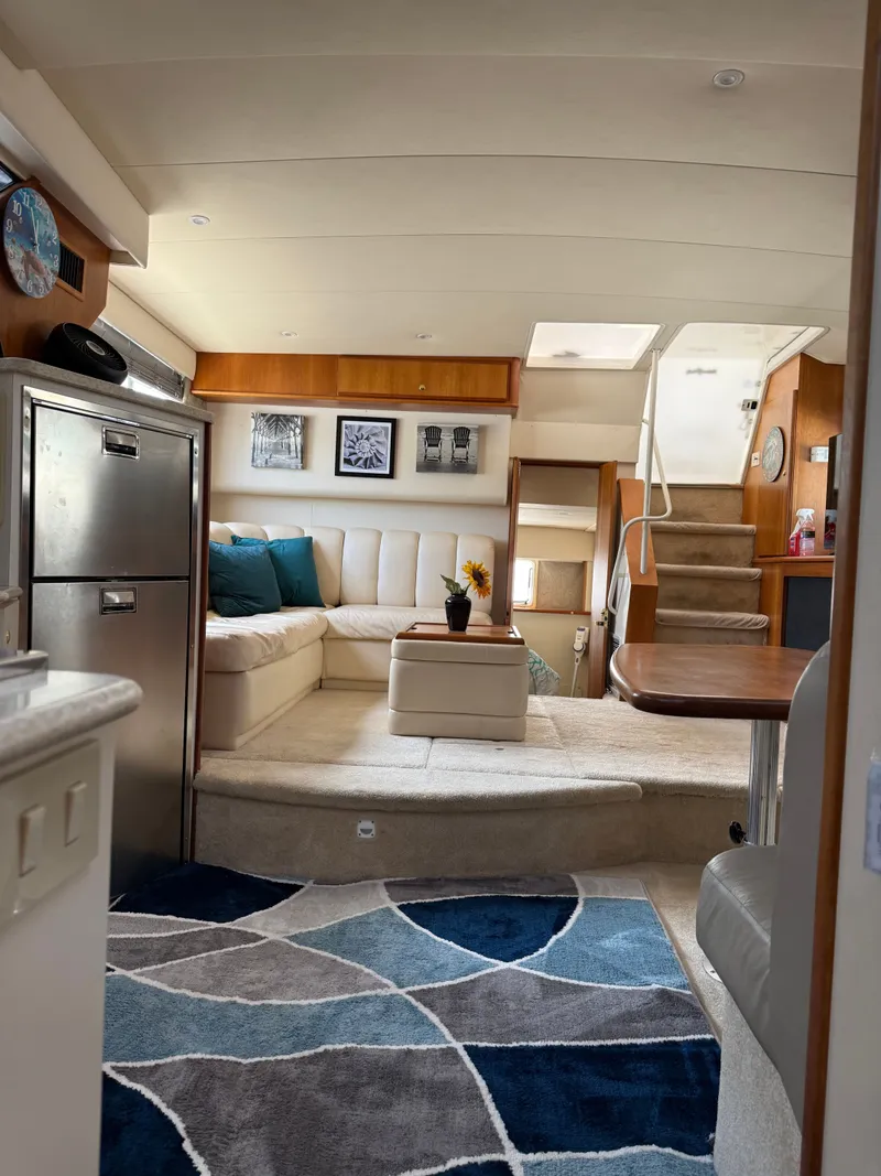 Slide: The Image of Silverton 392 MY 1999 - 23