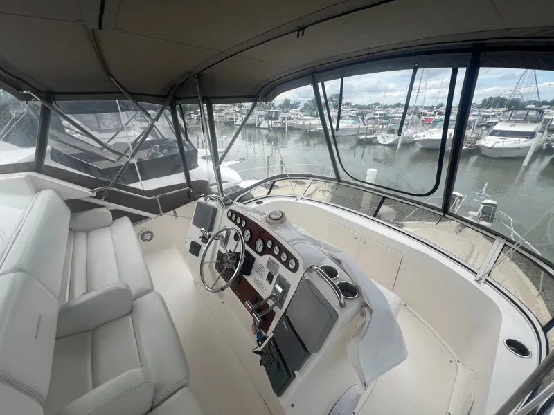 Slide: The Image of Silverton 392 MY 1999 - 5