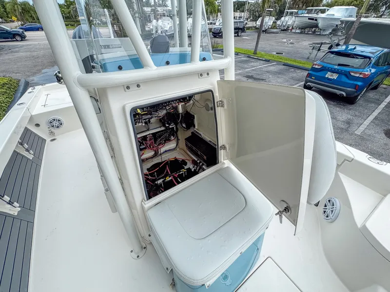 Slide: The Image of Pathfinder 2600 HPS 2024 - 24