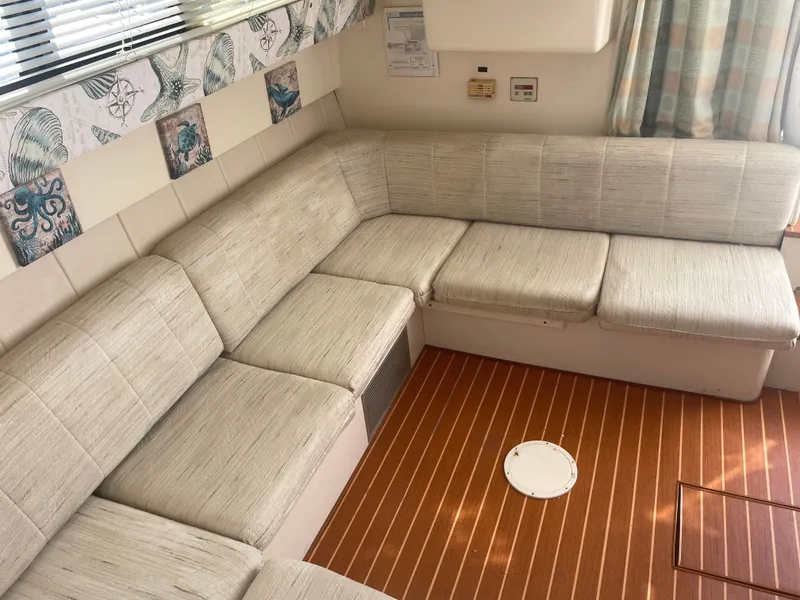 Slide: The Image of Mainship 31 Sedan Bridge 1996 - 16