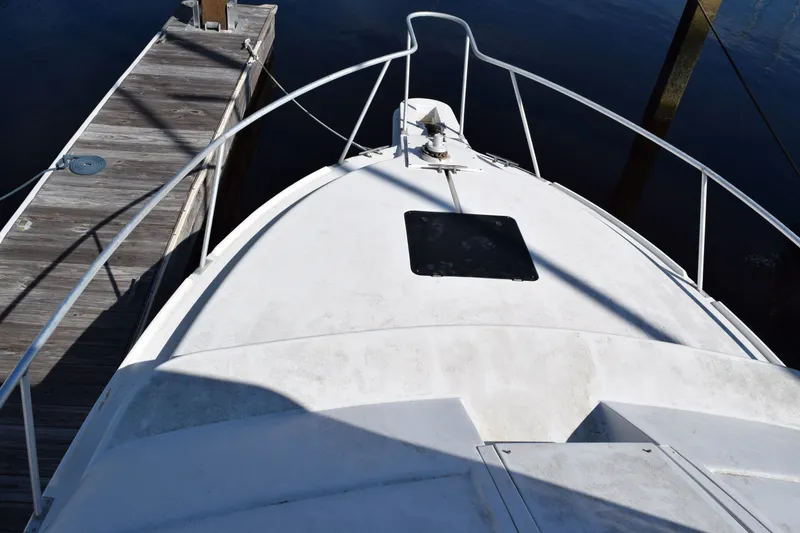 Slide: The Image of Mainship 31 Sedan Bridge 1996 - 4