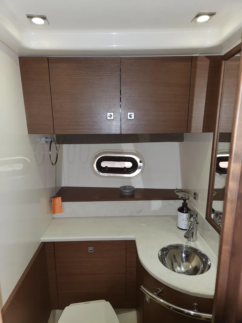 Slide: The Image of Sea Ray 470 Sundancer 2014 - 50