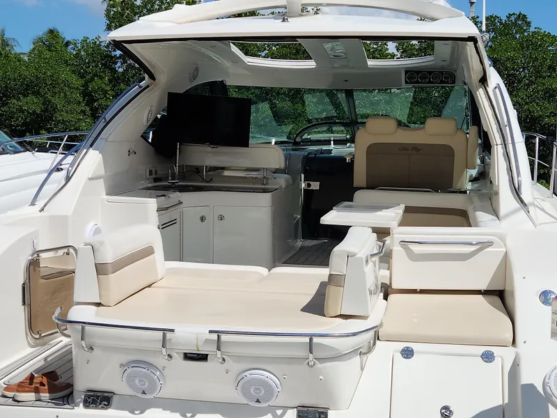 Slide: The Image of Sea Ray 470 Sundancer 2014 - 63