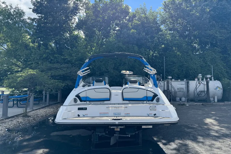 Slide: The Image of Yamaha 212X 2019 - 18