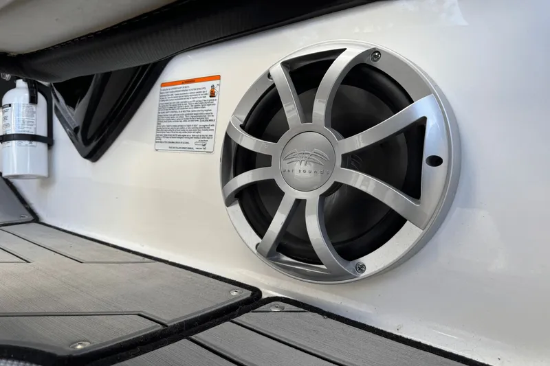 Slide: The Image of Yamaha 212X 2019 - 2