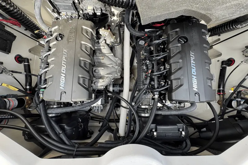 Slide: The Image of Yamaha 212X 2019 - 5