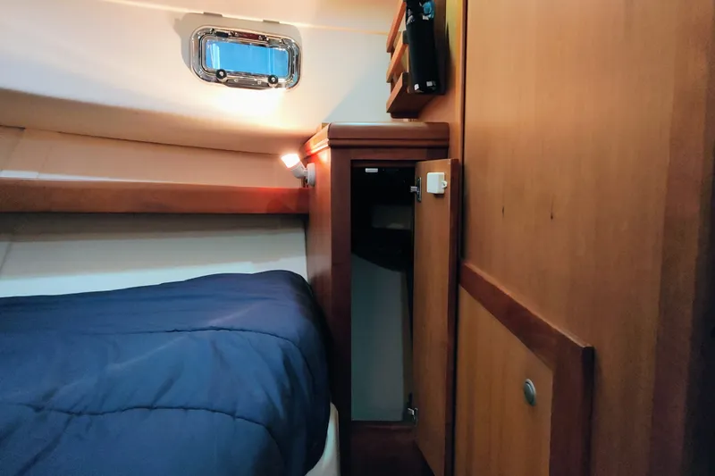 Slide: The Image of Hanging Locker - 21