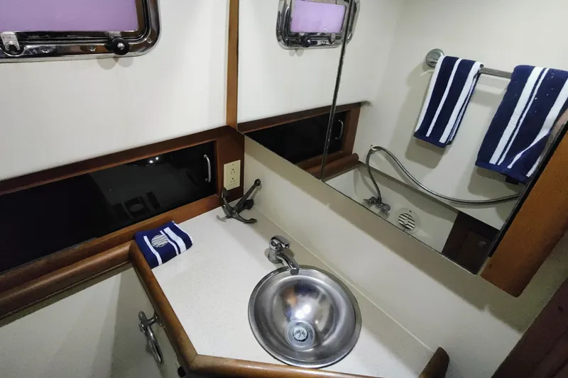 Slide: The Image of Head - 24