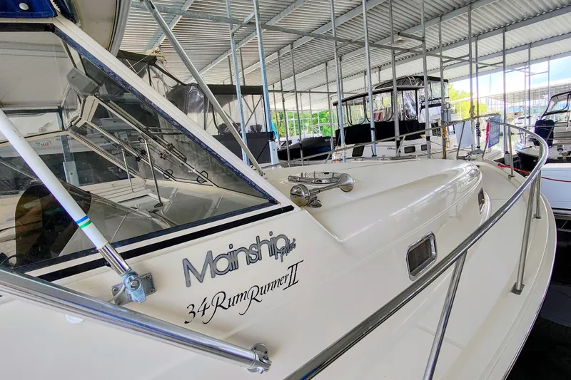 Slide: The Image of Mainship 34 Pilot Rum Runner II 2004 - 3