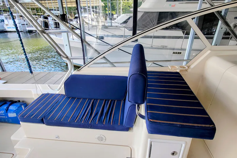 Slide: The Image of Mainship 34 Pilot Rum Runner II 2004 - 9