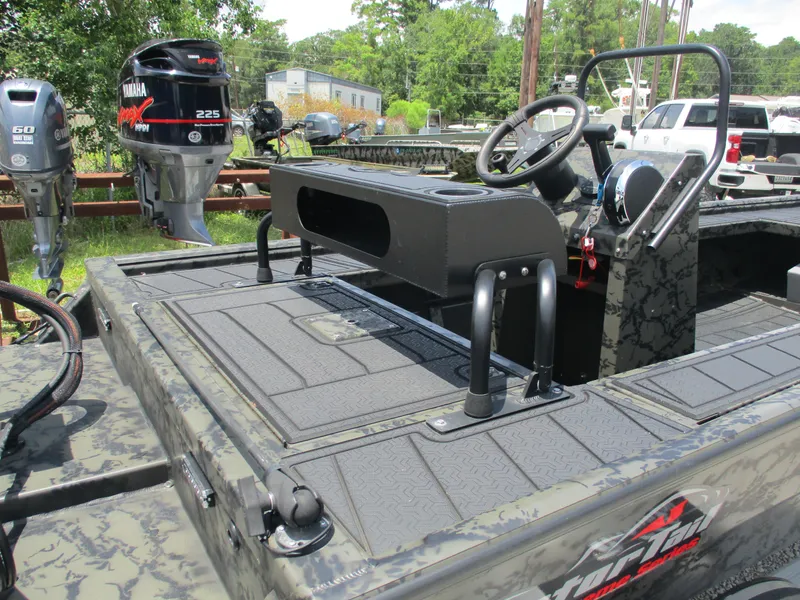 Slide: The Image of 2024 Gator Tail 1860 Extreme CC boat with Yamaha outboard motors in a dealership lot. - 7